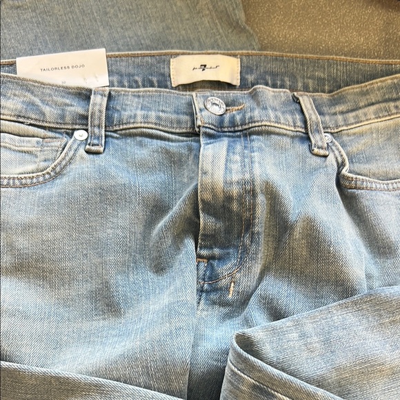 7 For All Mankind Tailorless Dojo in color, Merton Comfort - Picture 4 of 8